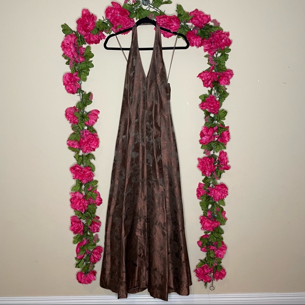 Carmen Marc Valvo Signature Brown Leaf Printed Dress Size 6